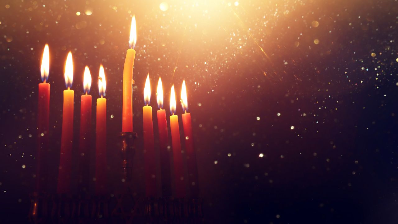 THE MYSTICAL LIGHT OF CHANUKAH
