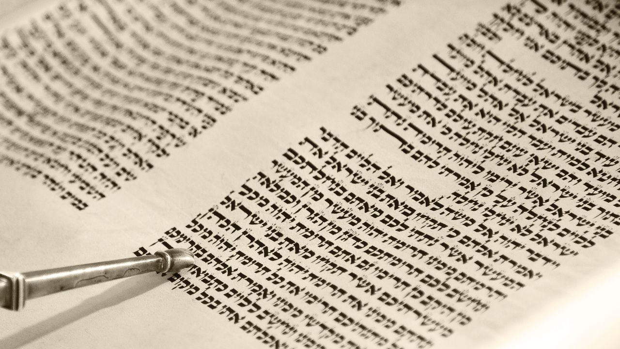 PARSHAT BAMIDBAR AND SHAVUOT 5785 – THE GIVING OF TORAH AND THE SPACE FOR ALL HUMANITY