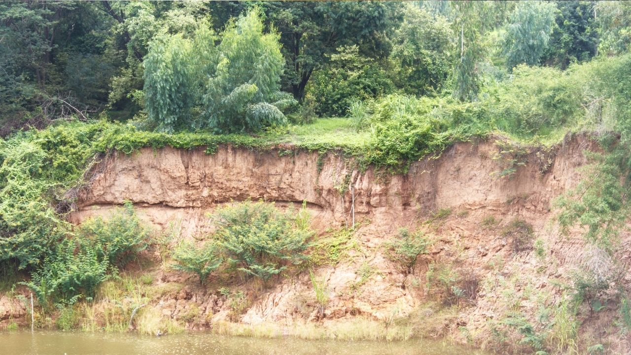 PARSHAT VA’ETCHANAN – THE DANGER OF SPIRITUAL EROSION